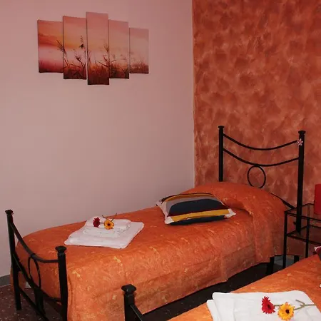 Tusco Apartment *